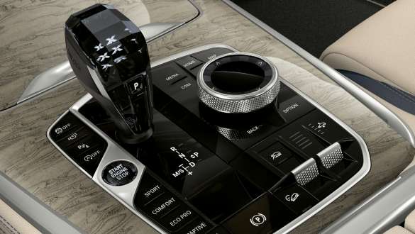 xOffroad Package Close-up of centre console with focus on four off-road modes
