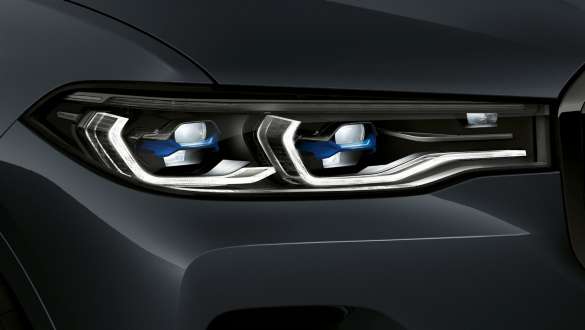 BMW Laserlight Close-up of the BMW X7 front with focus on BMW laser light